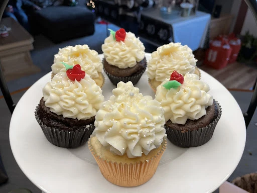 Diamond Dust Bakery & Coffee Shop photo 4